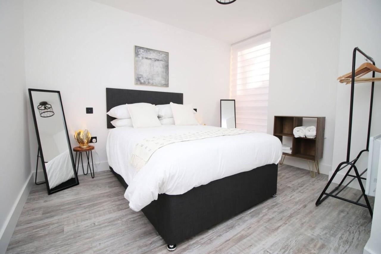 Kingsbridge Point - Cosy One Bed Apartments Near Town Centre, Swindon Exterior foto