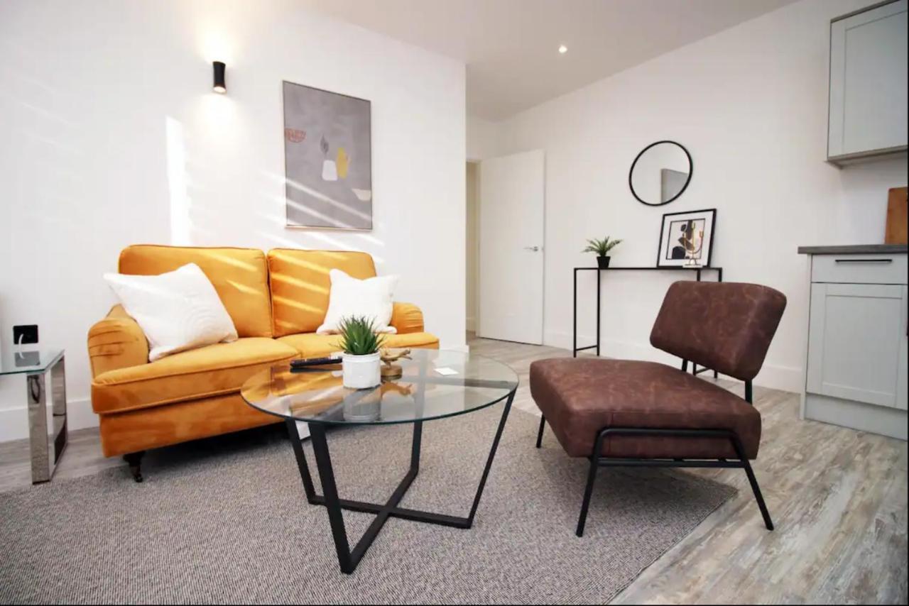 Kingsbridge Point - Cosy One Bed Apartments Near Town Centre, Swindon Exterior foto