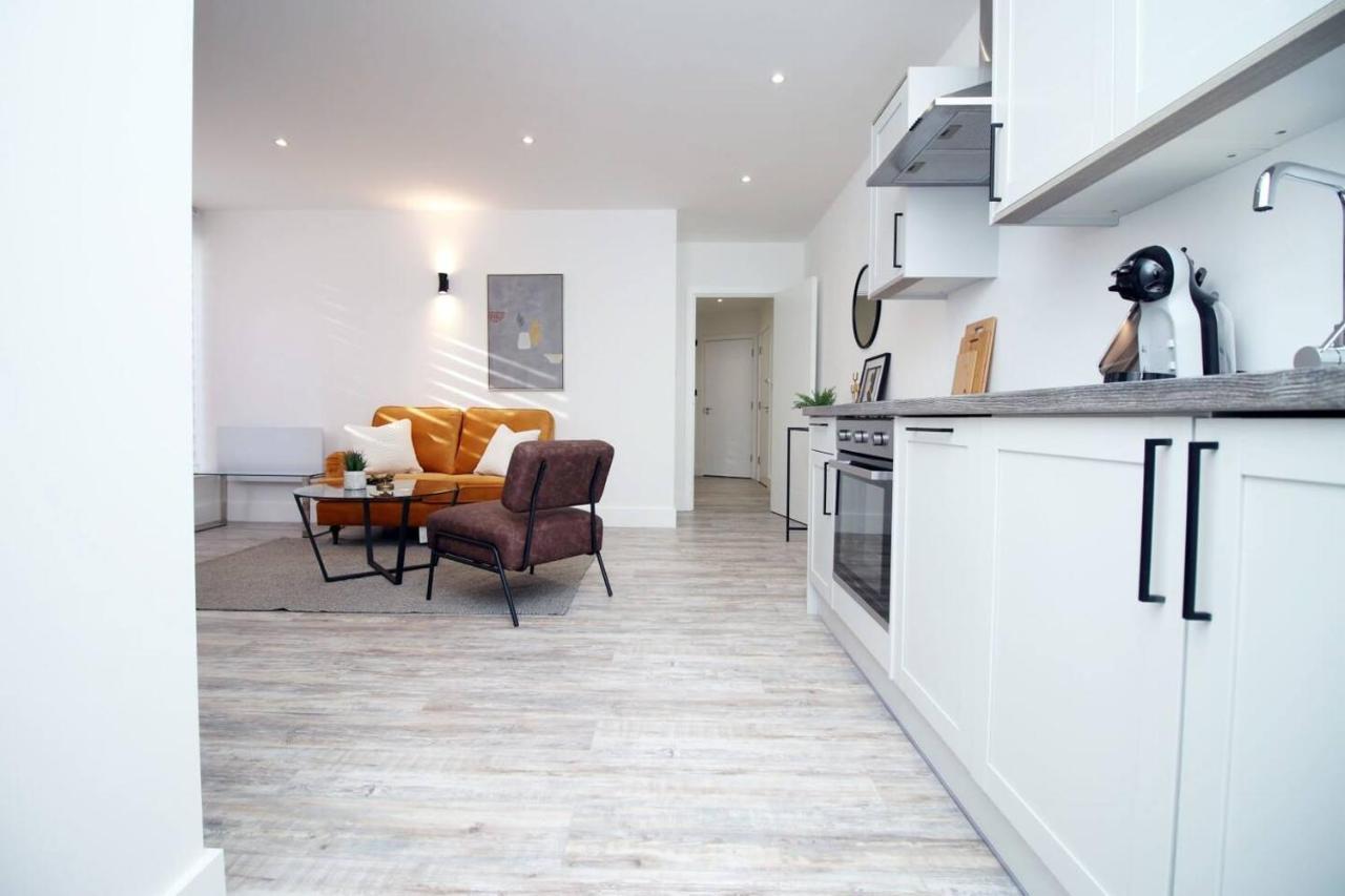 Kingsbridge Point - Cosy One Bed Apartments Near Town Centre, Swindon Exterior foto