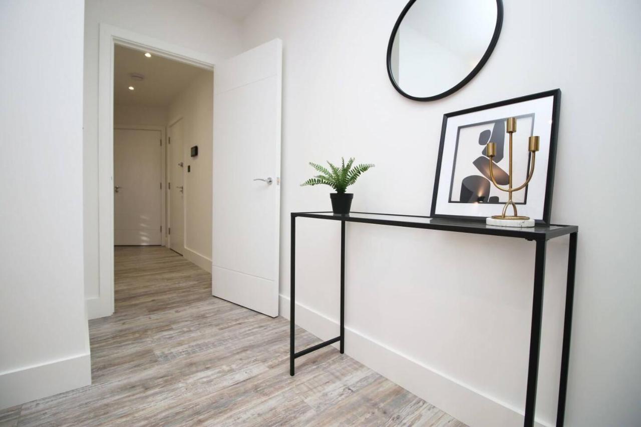 Kingsbridge Point - Cosy One Bed Apartments Near Town Centre, Swindon Exterior foto